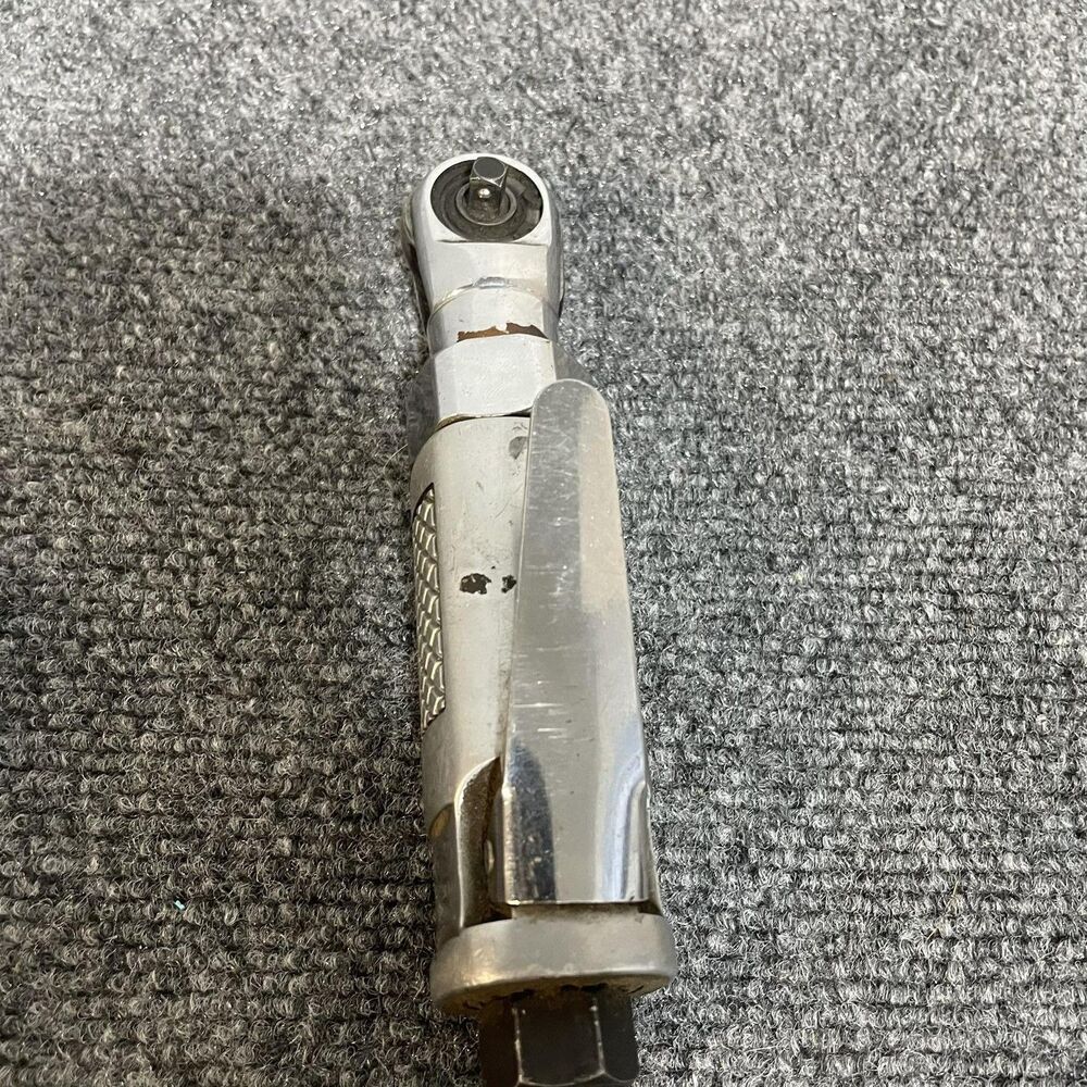 Used Compact Pneumatic Air Ratchet Wrench Tool 2.5 CFM 20 Ft Lb 1750 RPM 90 PSI